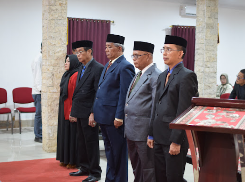 Rektor Unsultra Resmi Lantik Empat Dekan dan 1 Kaprodi